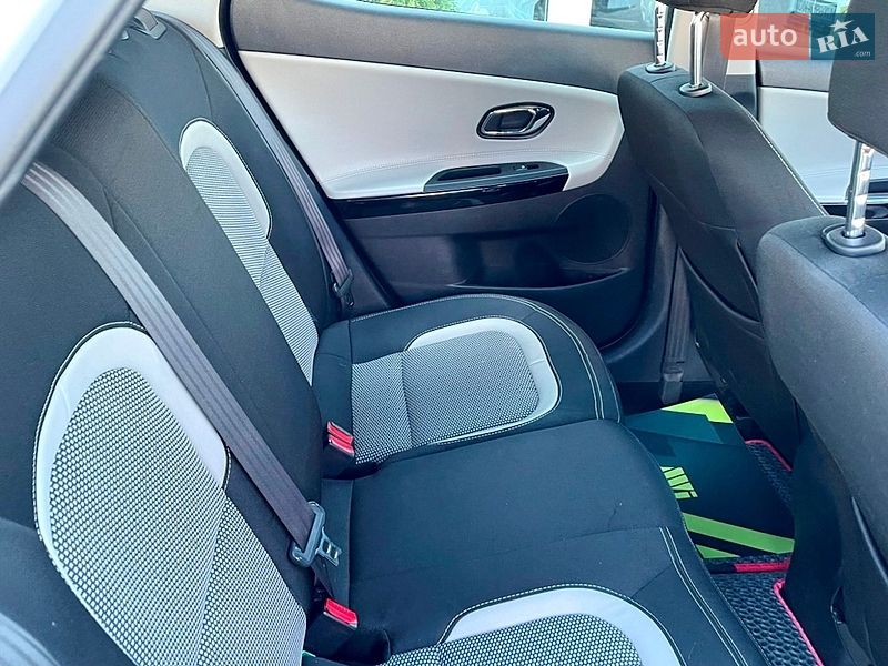 Хетчбек Kia Ceed 2013 в Києві