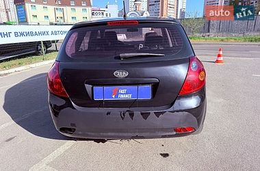 Хэтчбек Kia Ceed 2008 в Киеве
