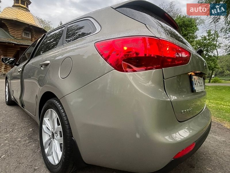 Универсал Kia Ceed 2017 в Киеве