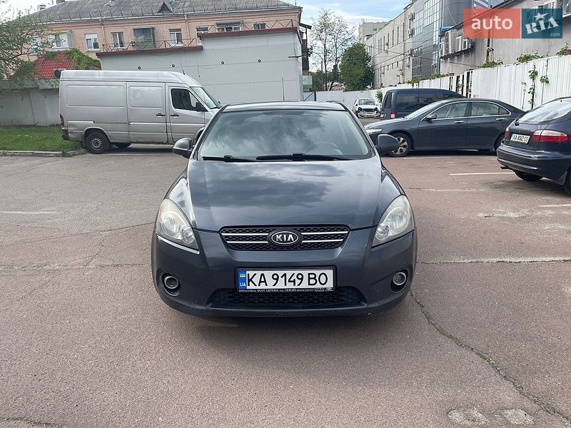 Хетчбек Kia Ceed 2008 в Києві