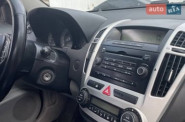 Хетчбек Kia Ceed 2008 в Києві