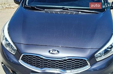 Хэтчбек Kia Ceed 2013 в Херсоне
