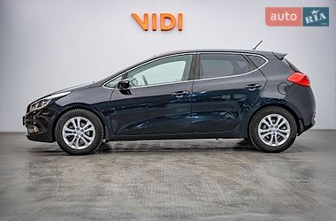 Хэтчбек Kia Ceed 2012 в Киеве
