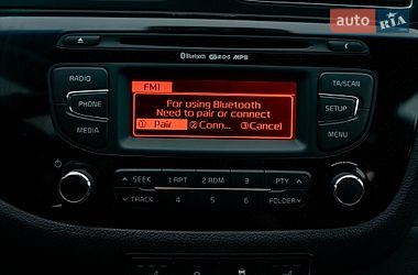 Хэтчбек Kia Ceed 2012 в Киеве