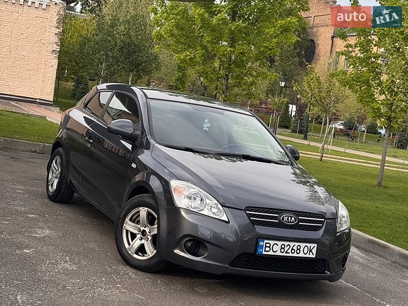 Хетчбек Kia Ceed 2008 в Києві