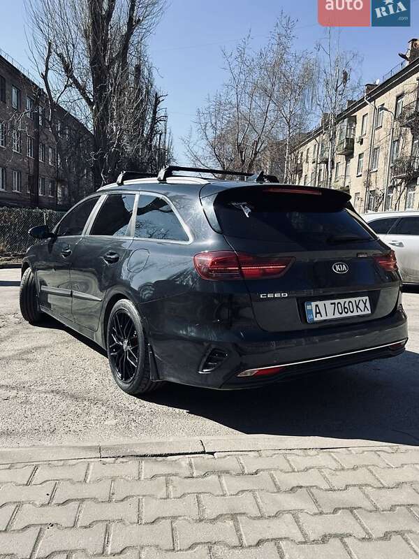 2019 KIA Ceed, VIN U5YH5816BKL027117:plate — фото 1 (autoria)