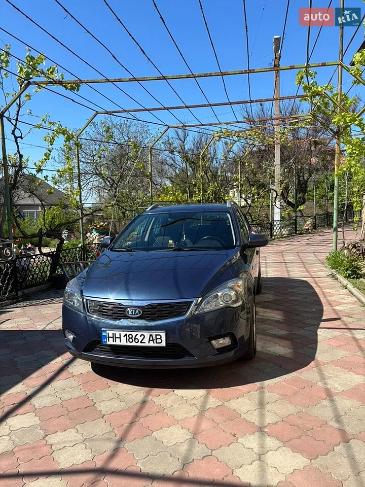 2010 Kia Cee'd - мініатюра 15