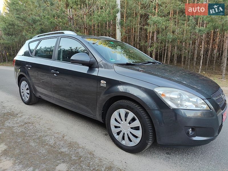 Универсал Kia Ceed 2009 в Киеве