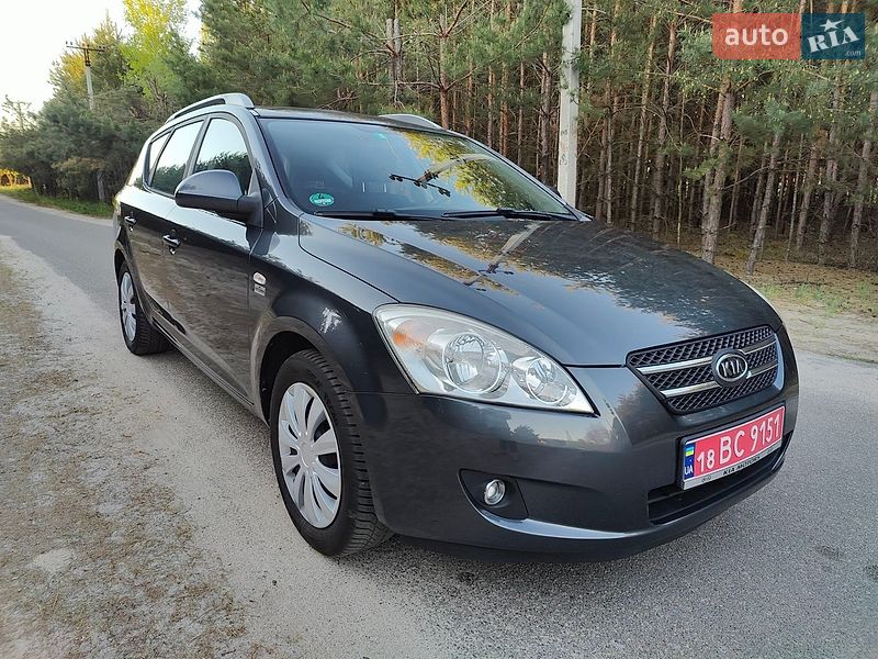 Универсал Kia Ceed 2009 в Киеве