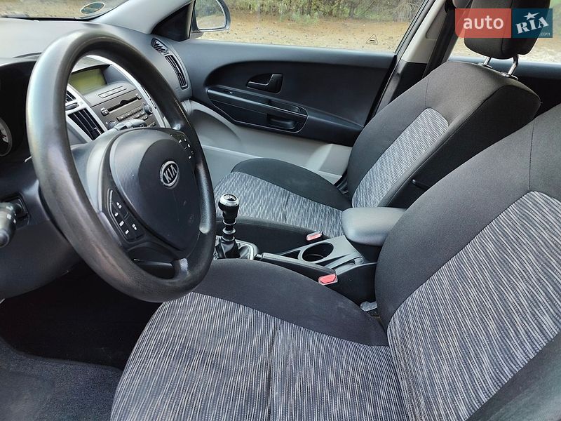 Универсал Kia Ceed 2009 в Киеве