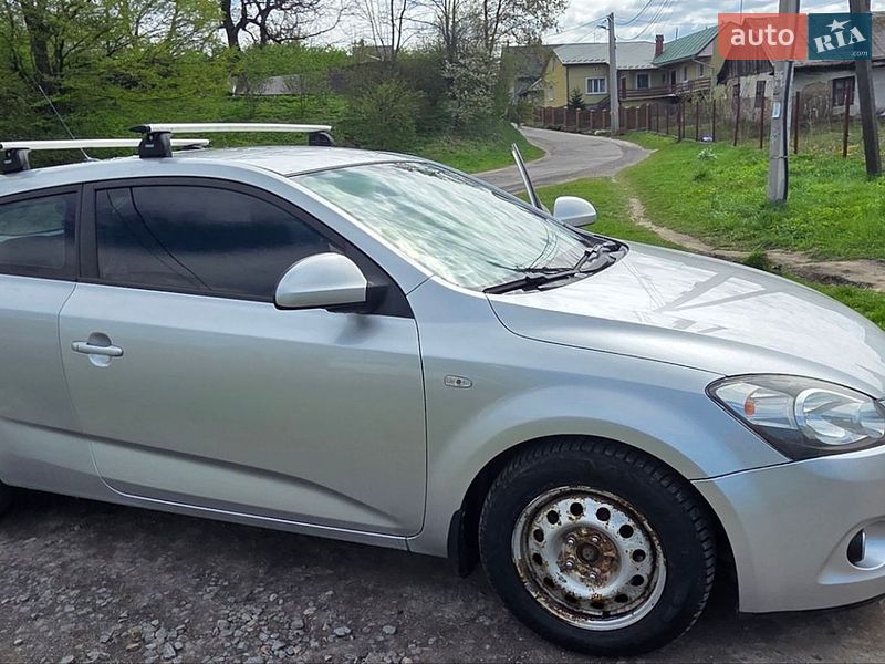 Хетчбек Kia Ceed 2008 в Львові