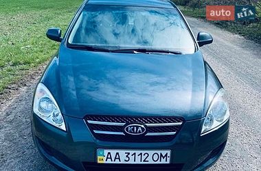 Хэтчбек Kia Ceed 2008 в Боярке