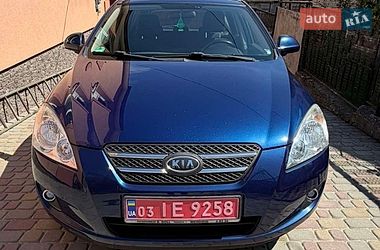Универсал Kia Ceed 2008 в Збараже