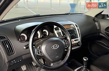 Универсал Kia Ceed 2007 в Запорожье