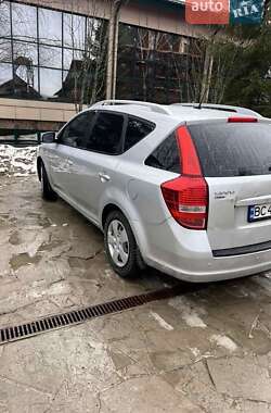 Універсал Kia Ceed 2010 в Стрию