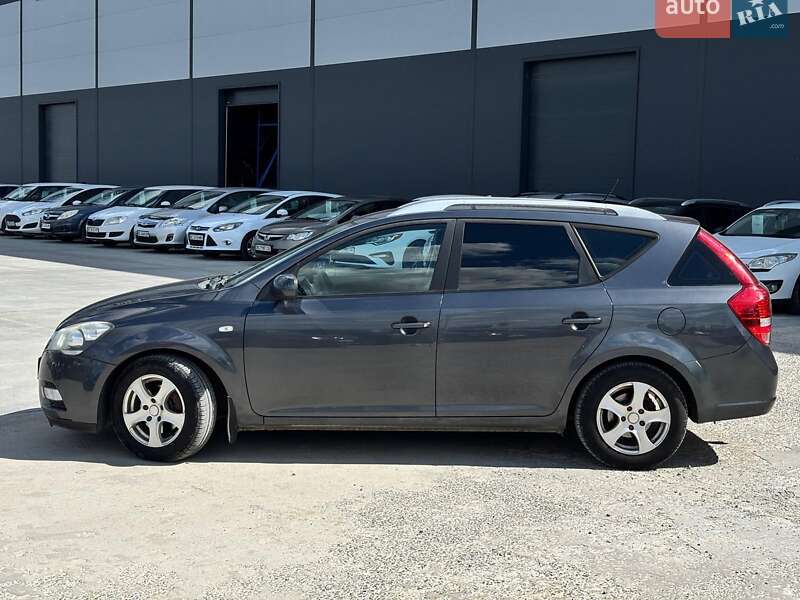 Универсал Kia Ceed 2010 в Львове