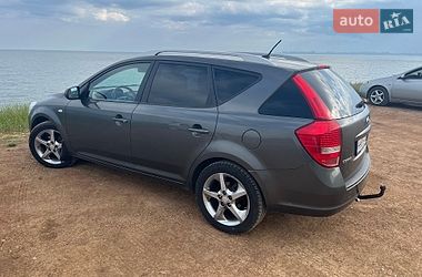 Универсал Kia Ceed 2010 в Николаеве фото 5 Универсал Kia Ceed 2010 в Николаеве