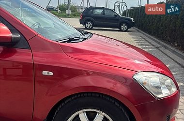 Хэтчбек Kia Ceed 2008 в Львове