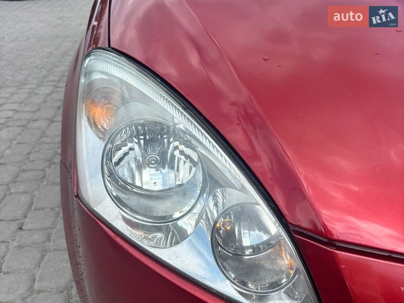 Хэтчбек Kia Ceed 2008 в Львове
