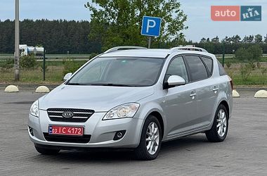 Универсал Kia Ceed 2009 в Радивилове