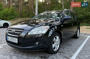 Универсал Kia Ceed 2008 в Обухове