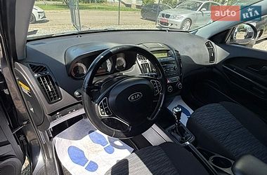 Универсал Kia Ceed 2009 в Полтаве