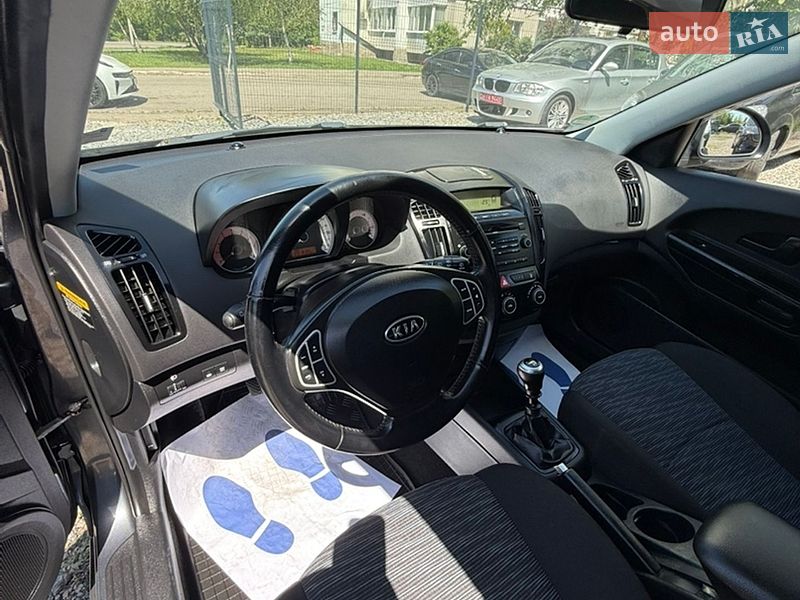 Универсал Kia Ceed 2009 в Полтаве