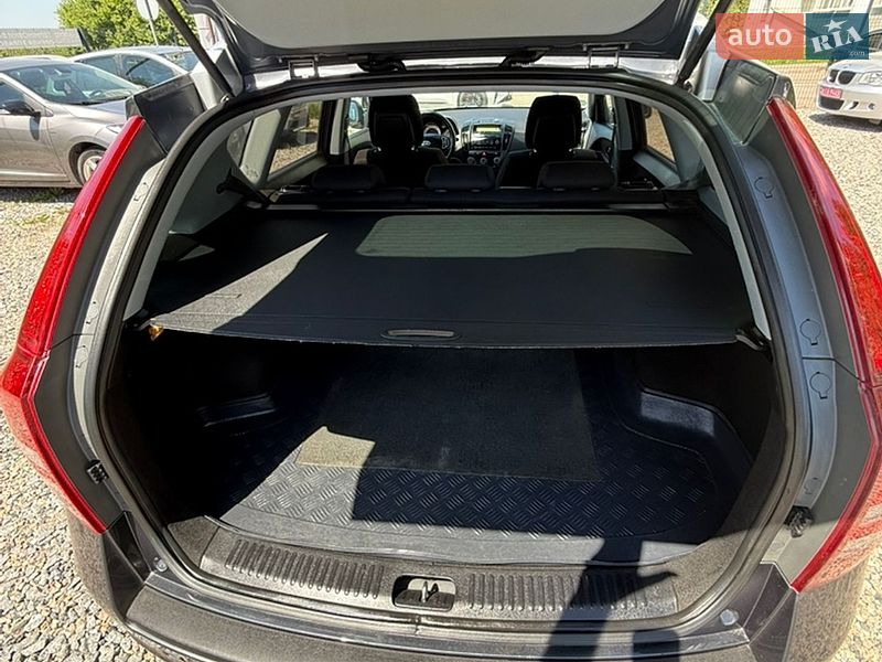 Универсал Kia Ceed 2009 в Полтаве
