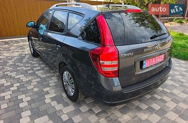 Универсал Kia Ceed 2010 в Полтаве