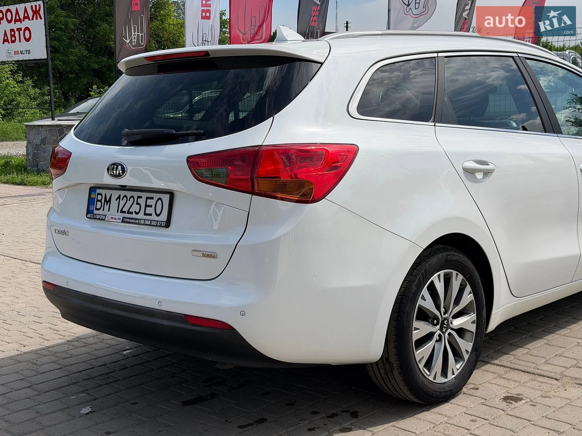 2017 Kia Cee'd - мініатюра 16