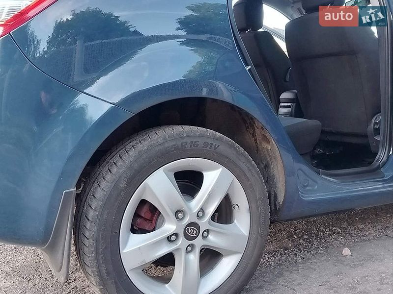Хетчбек Kia Ceed 2010 в Жмеринці фото 10 Хетчбек Kia Ceed 2010 в Жмеринці