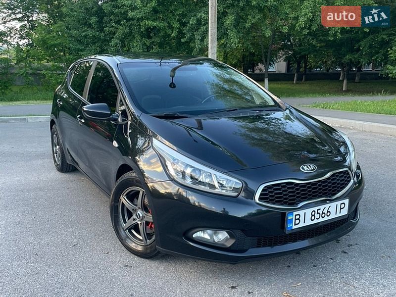 Хэтчбек Kia Ceed 2013 в Полтаве