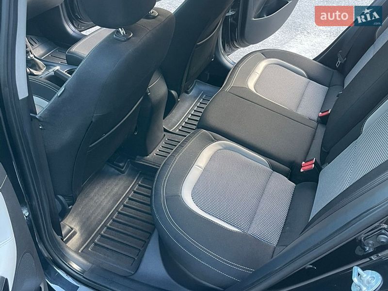 Хэтчбек Kia Ceed 2013 в Полтаве