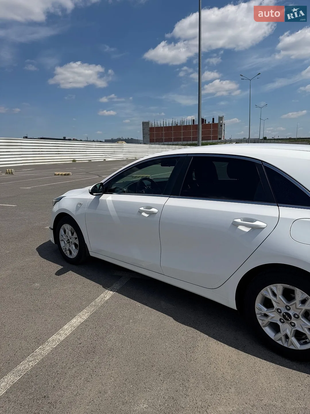2022 Kia Cee'd - мініатюра 8