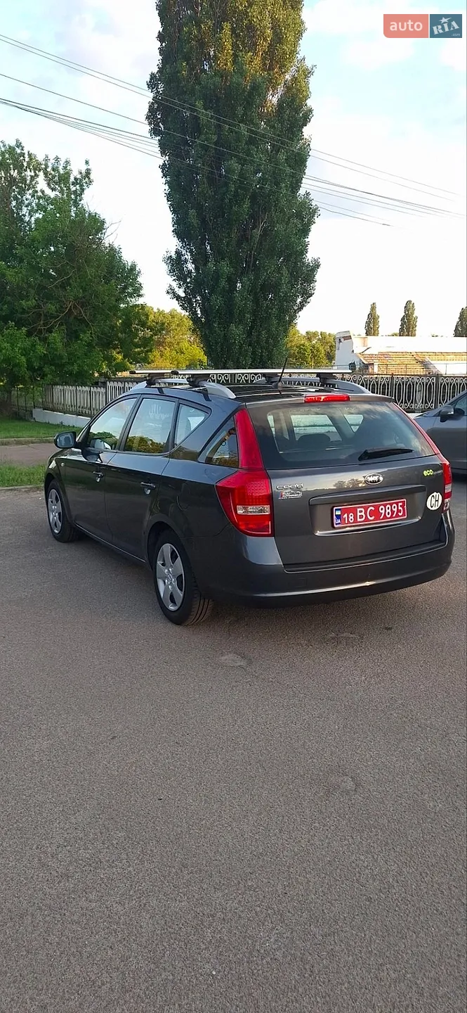 2011 Kia Cee'd - мініатюра 8