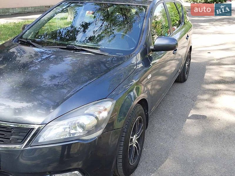 Универсал Kia Ceed 2009 в Днепре