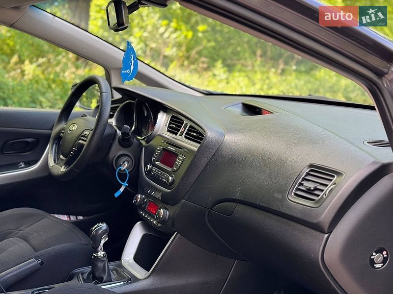 Универсал Kia Ceed 2012 в Тернополе