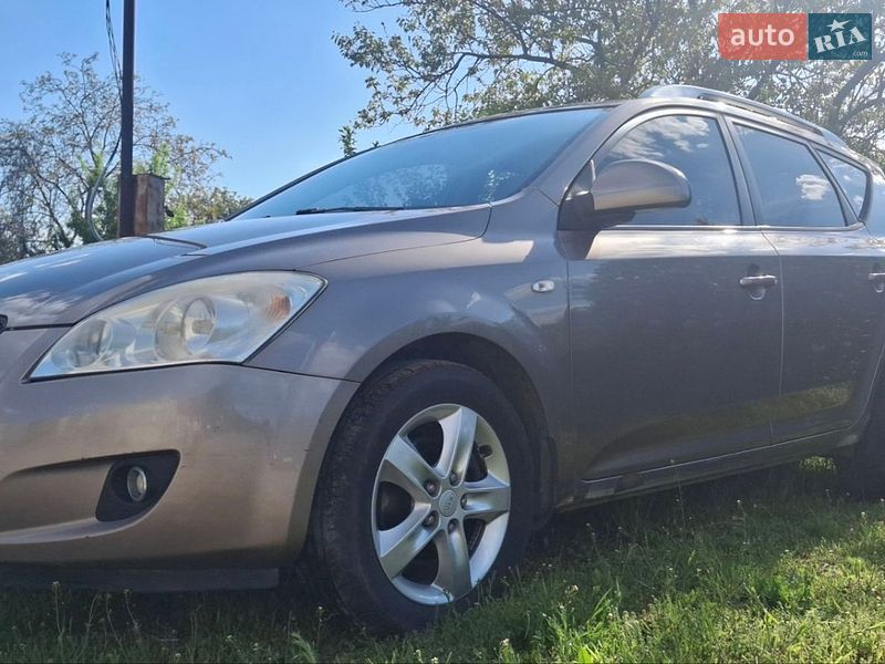Универсал Kia Ceed 2008 в Днепре