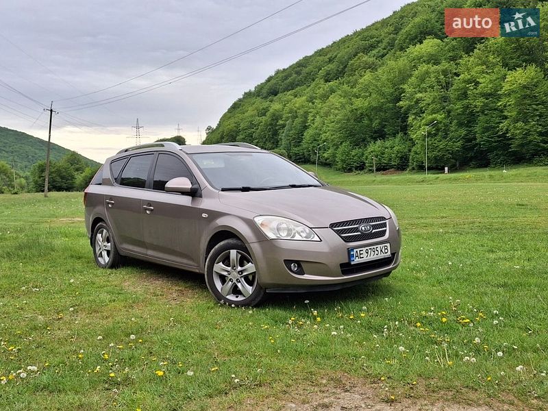 Универсал Kia Ceed 2008 в Днепре