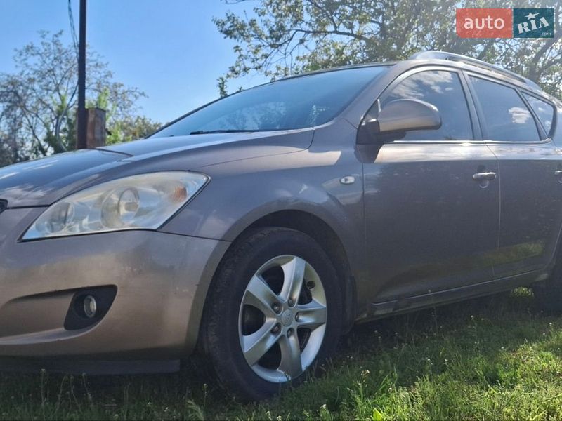 Универсал Kia Ceed 2008 в Днепре
