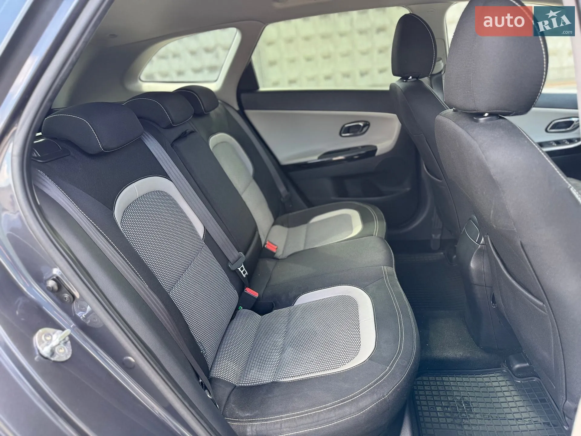 2016 Kia Cee'd - мініатюра 31