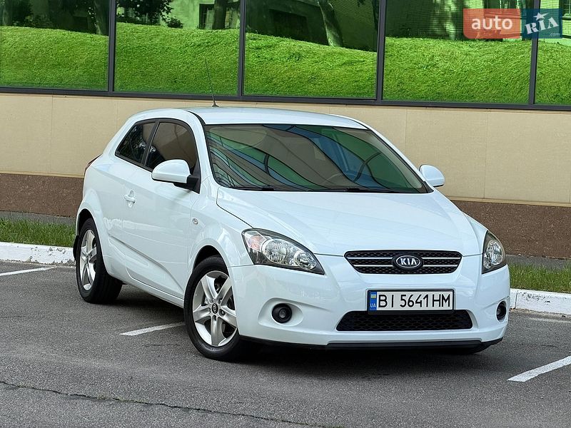 Хетчбек Kia Ceed 2008 в Харкові