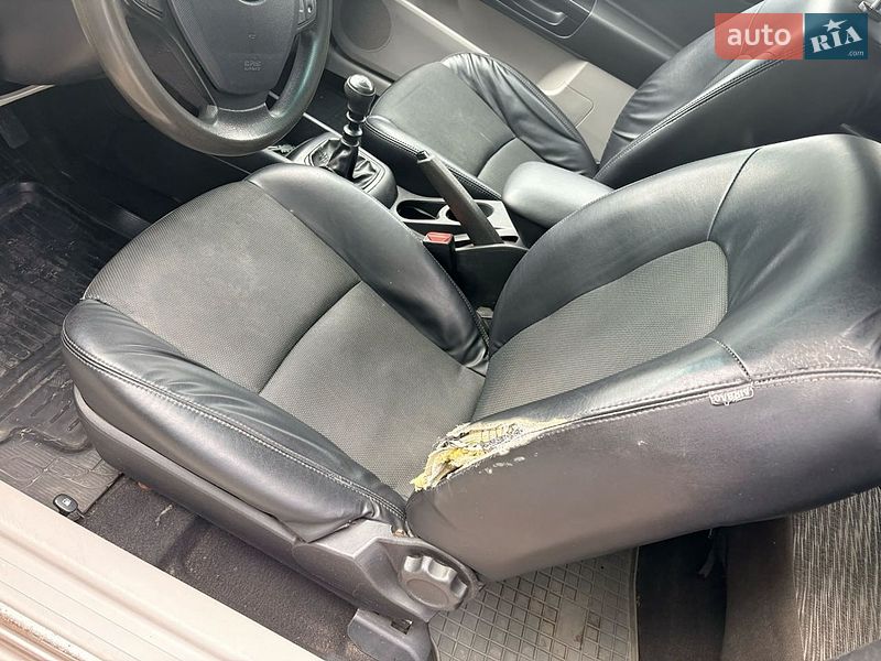 Хэтчбек Kia Ceed 2008 в Днепре