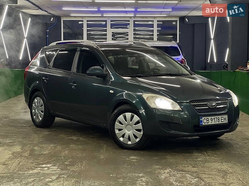 Универсал Kia Ceed 2009 в Киеве