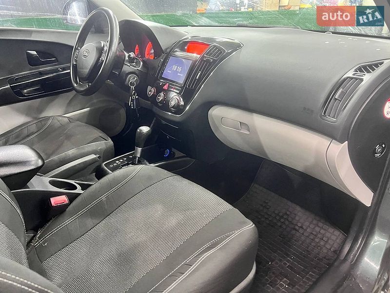 Універсал Kia Ceed 2009 в Києві