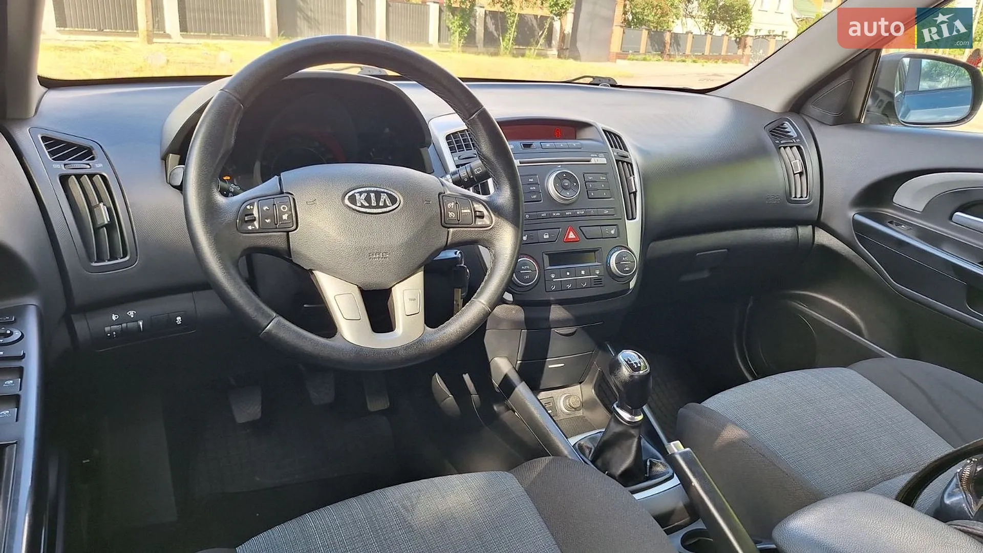 2011 Kia Cee'd - мініатюра 31
