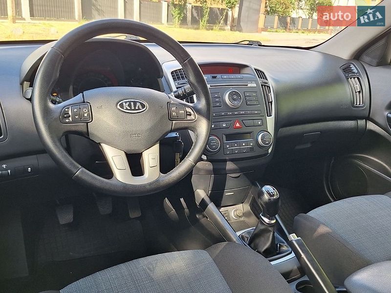 Универсал Kia Ceed 2011 в Виннице