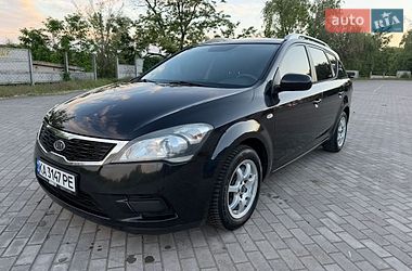 Універсал Kia Ceed 2010 в Кривому Розі