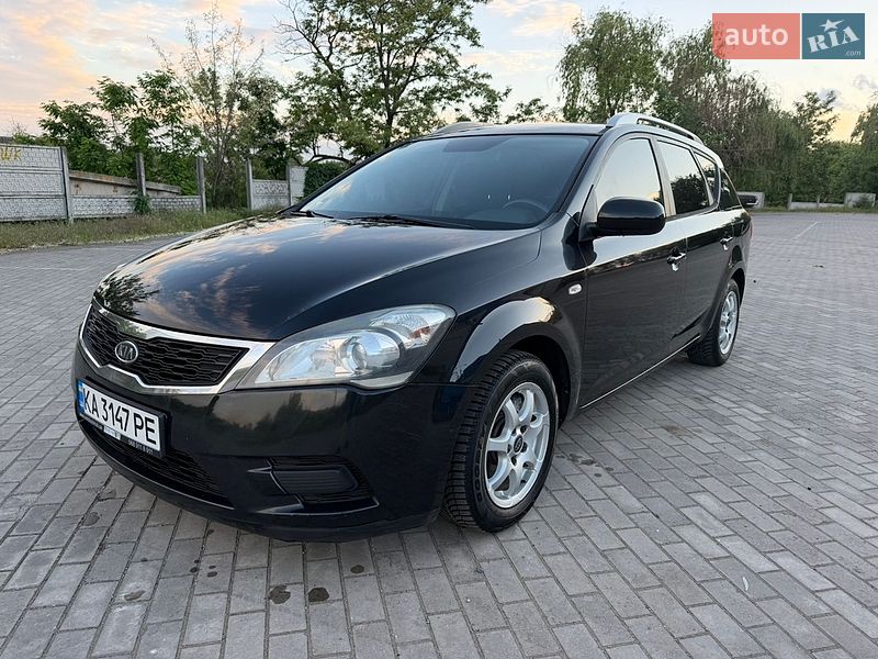 Універсал Kia Ceed 2010 в Кривому Розі