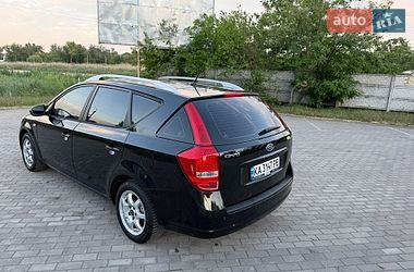 Універсал Kia Ceed 2010 в Кривому Розі